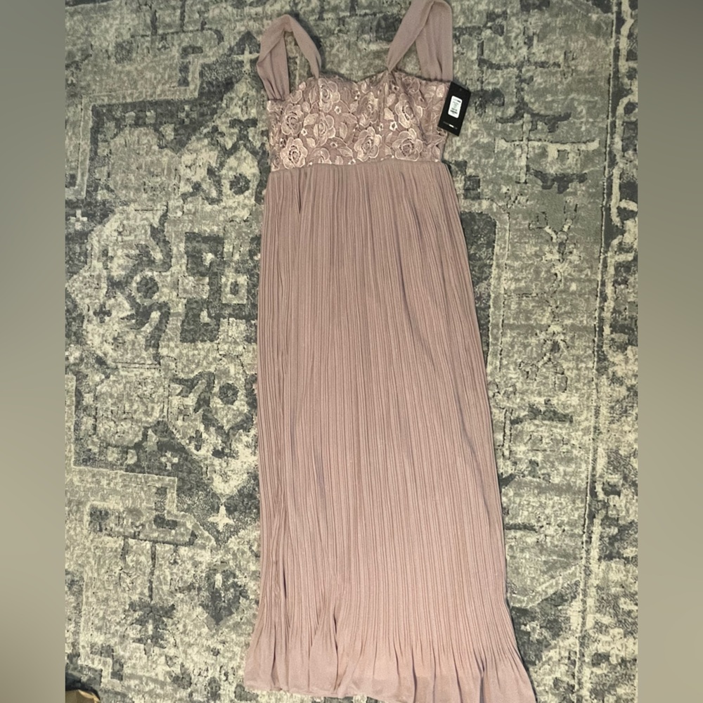 Fashion Nova Dress size XS
